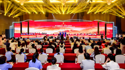 全国职工学习中国工会十八大精神知识竞赛总决赛举行